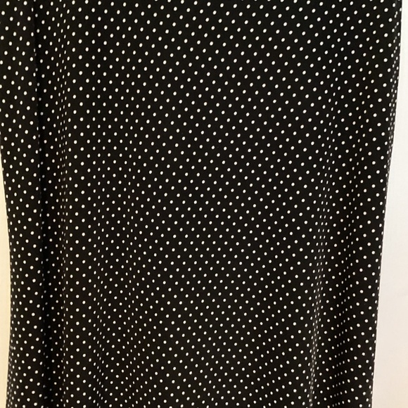 STRETCHY MISSY TANK DRESS ( Size XL) ( Color: BLACK DOTS) ( PREOWNED) - Picture 7 of 7
